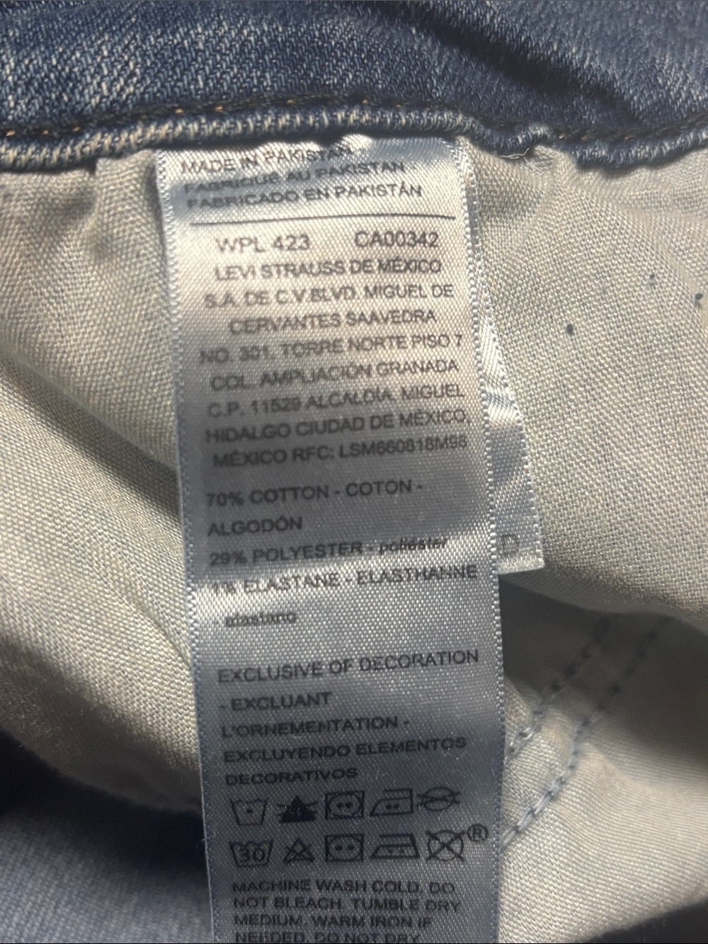 Signature by Levi Strauss Medium Blue Women's Bootcut Jeans - Picture 6 of 8